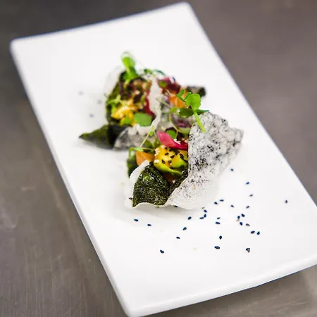 Le Chateau Des Thermes Hotel