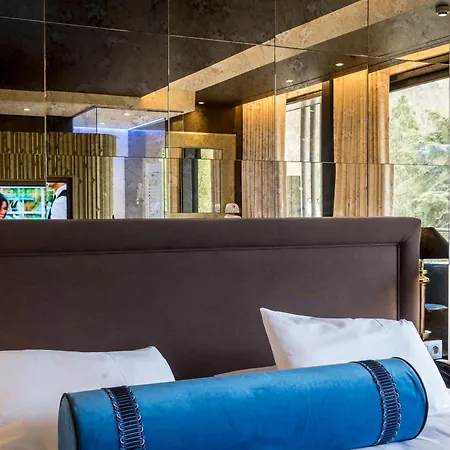 Le Chateau Des Thermes Hotel