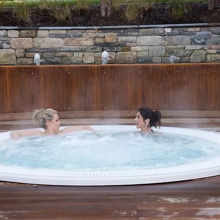 호텔 르 샤토 데 테르메 샤드폰테인