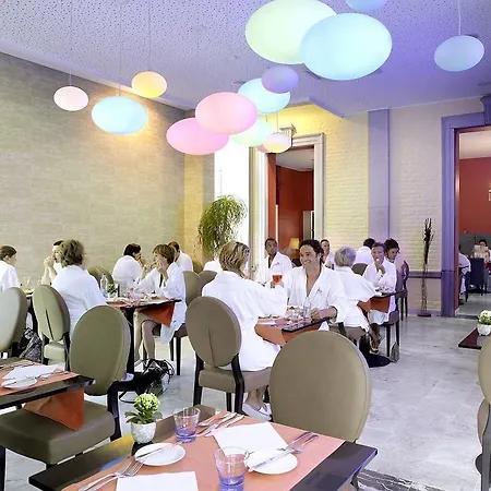 르 샤토 데 테르메 4*