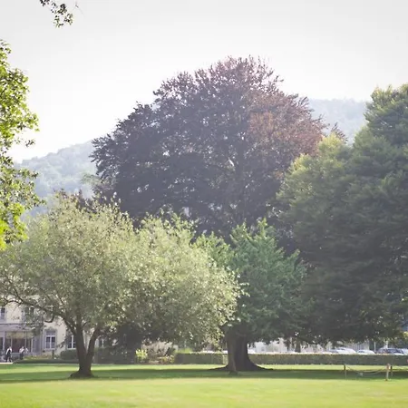 Hotel Le Chateau Des Thermes 4*