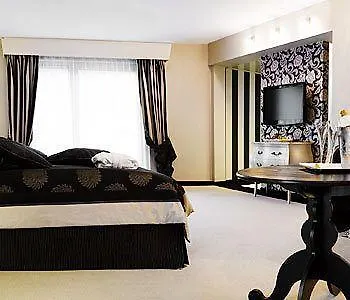 Le Chateau Des Thermes Hotel